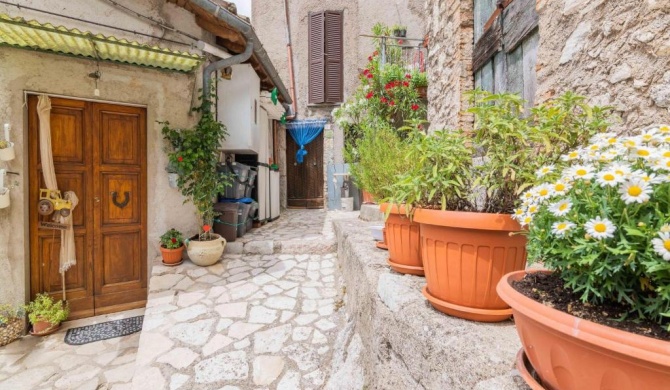 Traditional apartment in the heart of Umbria