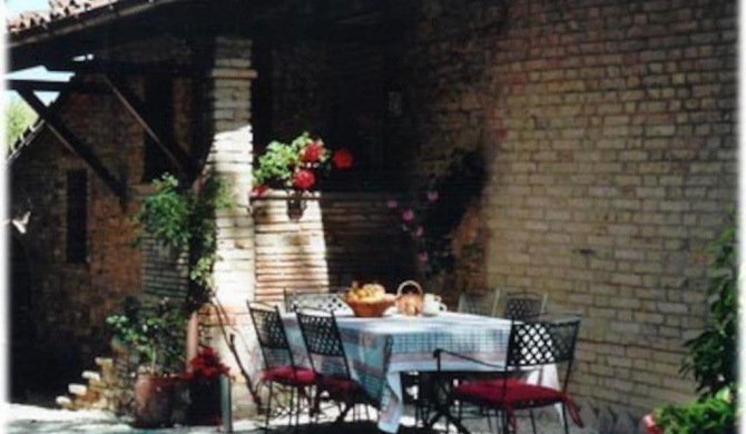 Via S Cecilia 30 Urbania