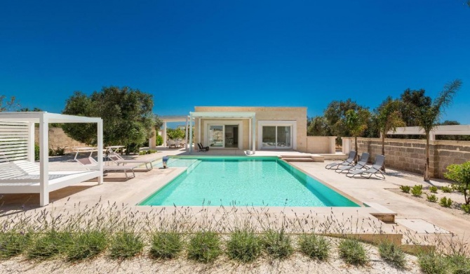 Villa Il Suono del Mare by BarbarHouse