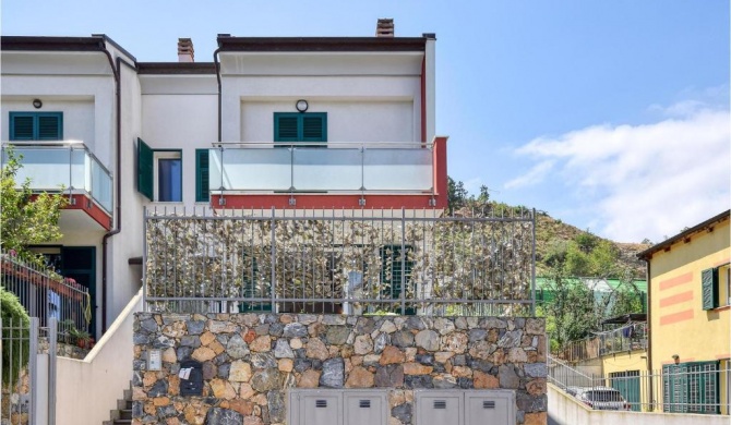 Awesome home in Vado Ligure with Internet and 2 Bedrooms