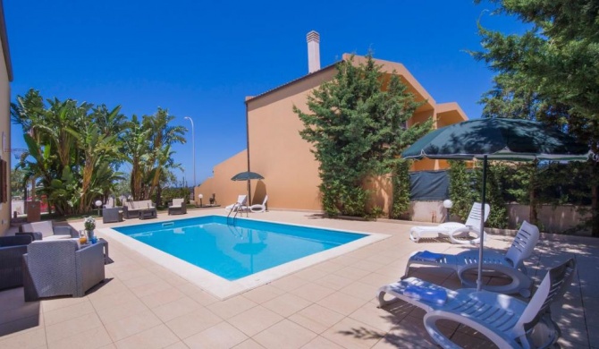 VILLA DELLE SIRENE 6, Emma Villas