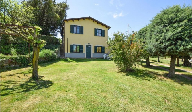 Stunning home in Valentano with 3 Bedrooms and WiFi