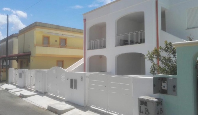 Zona Maldive del Salento, Spiaggia Sabbiosa a 350 m, 2 Bagni, Clima, Posto Auto Esclusivo