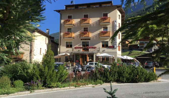 Hotel Zebrù