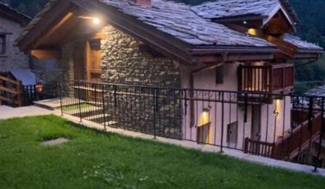 Montaz Alpine Home
