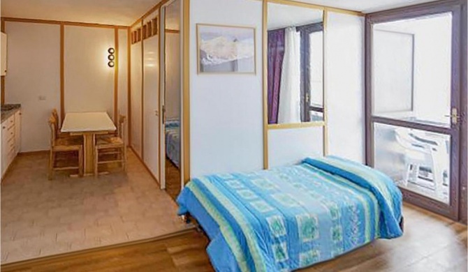 Stunning apartment in Vason with 1 Bedrooms