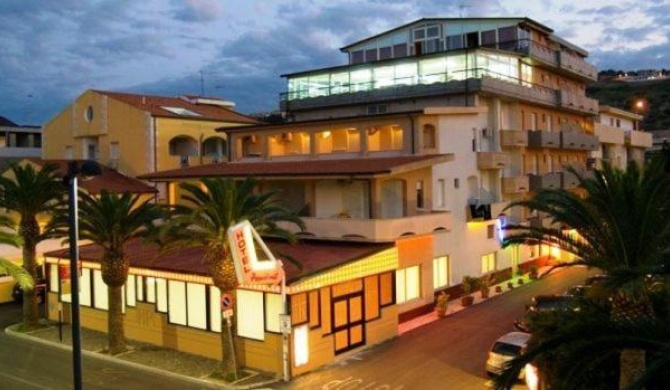 Hotel President