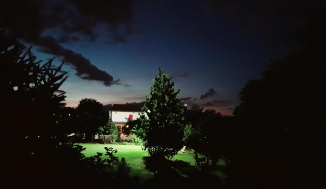 Agriturismo il Podere a Vedelago - Treviso Farm, Rooms, Breakfast & Dinner Restaurant