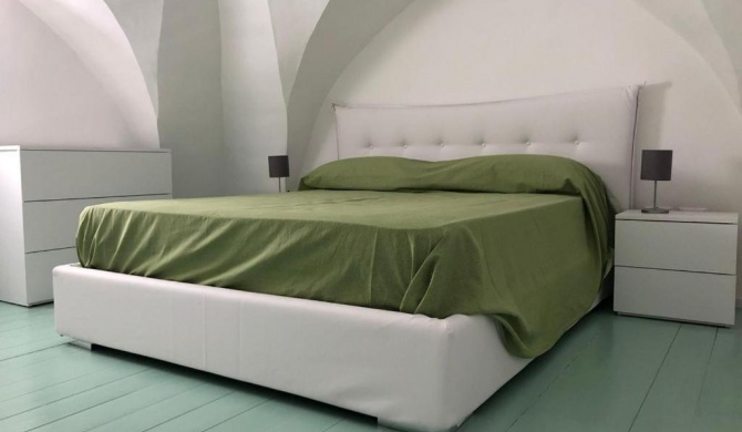 Deliziosa casa vacanze con giardino-4 posti letto