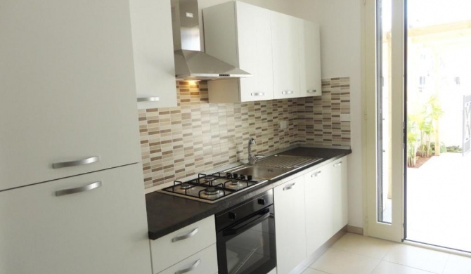 Acton Apartment Torre San Giovanni - Verso Sud